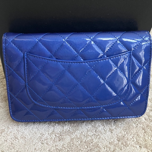 Chanel Classic Wallet on Chain Patent Dark Blue New with Tag - Picture 2 of 16